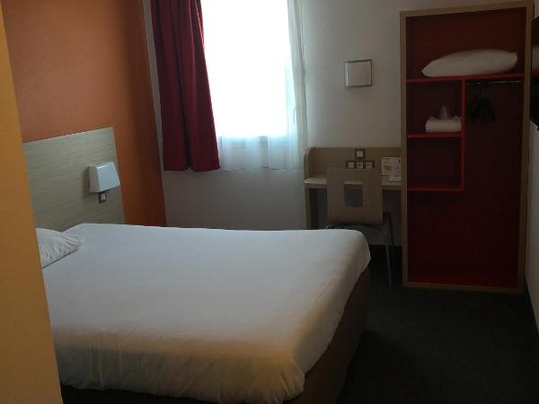 Première Classe Istres : photo 1 de la chambre chambre double