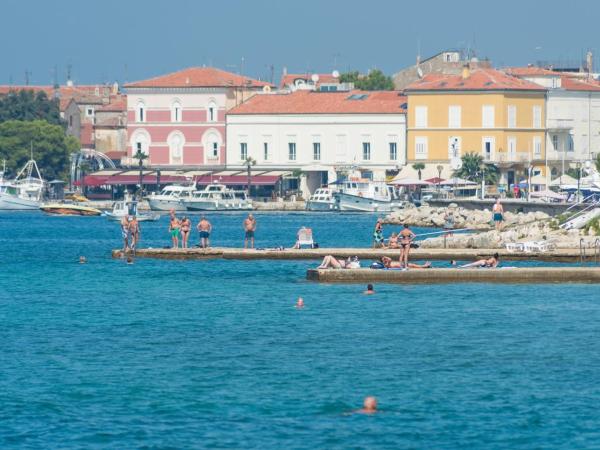 Apartment Complex Sauko : photo 7 de la chambre chambre triple