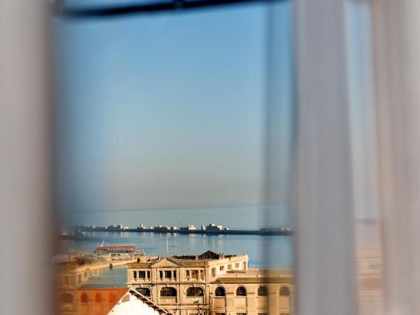 Mediterranean Palace : photo 9 de la chambre sea view premium single