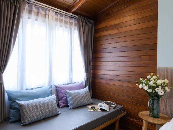 Pastell Oldtown Chiang Mai SHA Extra Plus : photo 9 de la chambre chambre lits jumeaux deluxe avec balcon