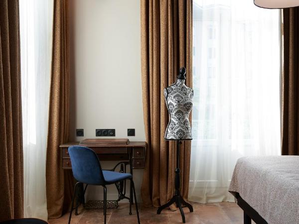 Hotel Verlaine : photo 1 de la chambre chambre lit king-size supérieure atelier - annexe