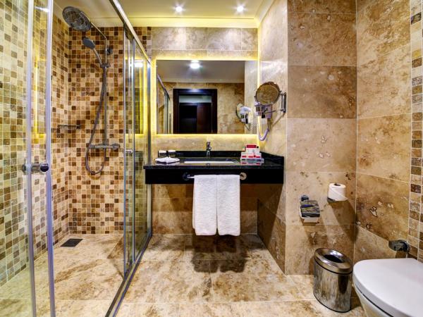 Ramada by Wyndham Istanbul Merter : photo 10 de la chambre chambre lits jumeaux de luxe - non-fumeurs