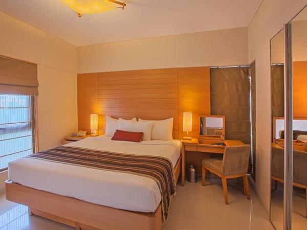 Oakwood Residence Naylor Road Pune : photo 1 de la chambre one bedroom executive suite with balcony