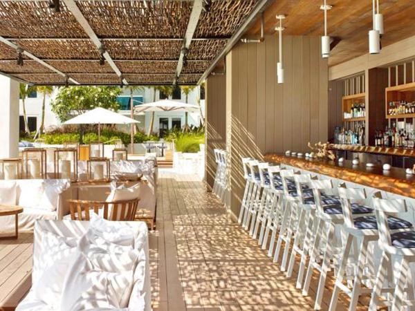 1 Hotel & Homes Miami Beach Oceanfront Residence Suites By Joe Semary : photo 4 de la chambre suite supérieure lit king-size