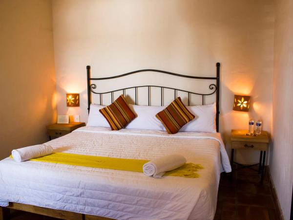 Puerta San Pedro : photo 10 de la chambre chambre double