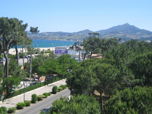 Plage des Pins : photo 8 de la chambre chambre double ou lits jumeaux confort avec balcon