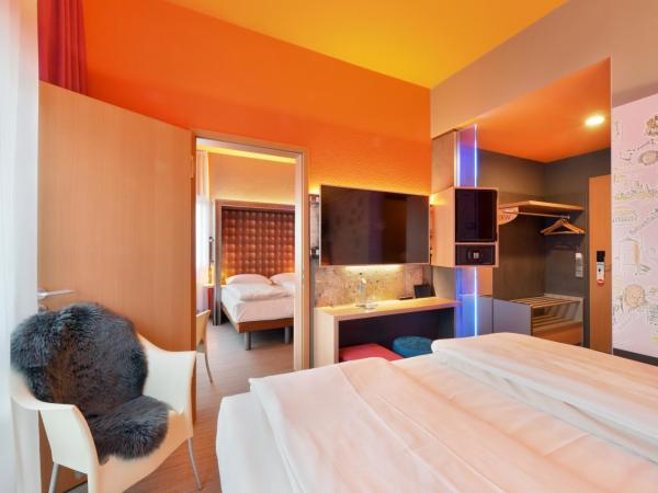 Designhotel + CongressCentrum Wienecke XI. : photo 1 de la chambre chambre familiale