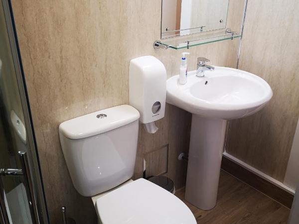 Westgate Hotel : photo 9 de la chambre chambre double avec salle de bains privative