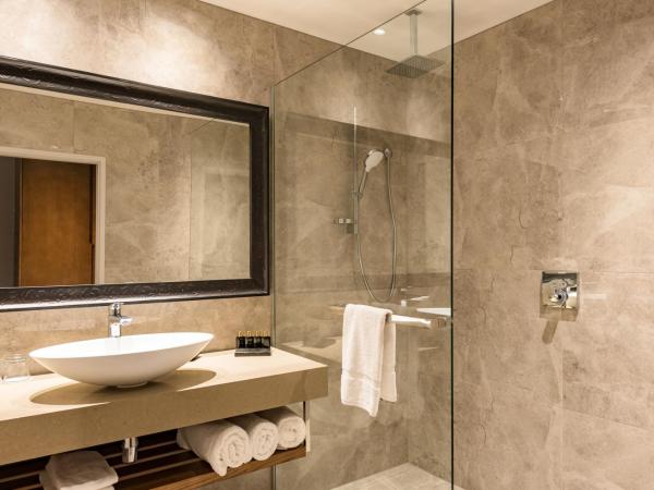 Distinction Christchurch Hotel : photo 5 de la chambre chambre supérieure avec 2 lits queen-size