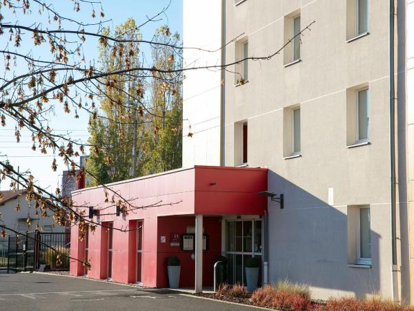 Hotel Clermont Estaing : photo 3 de la chambre chambre double - accessible aux personnes à mobilité réduite