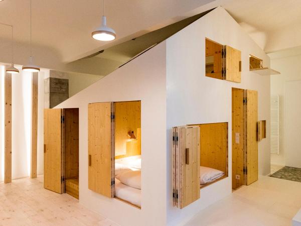 Michelberger Hotel : photo 2 de la chambre suite avec sauna