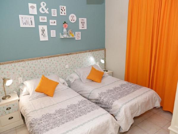 Pension Internacional : photo 5 de la chambre chambre lits jumeaux Économique