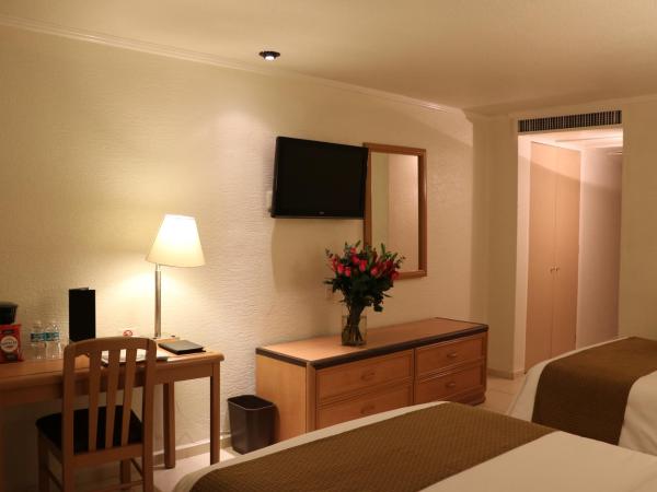 Hotel PF : photo 6 de la chambre chambre double standard avec 2 lits doubles