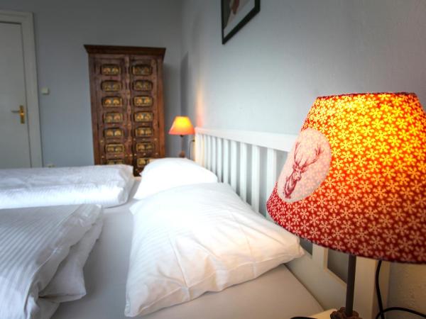 Hotel Fresena im Dammtorpalais : photo 5 de la chambre chambre double