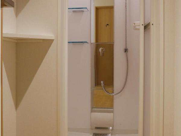 White Hostel Shinsaibashi : photo 5 de la chambre lit simple dans dortoir pour femmes