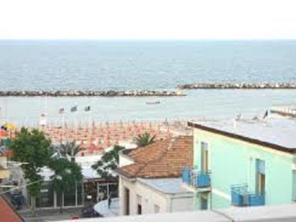 Hotel Ribot : photo 1 de la chambre chambre double Économique