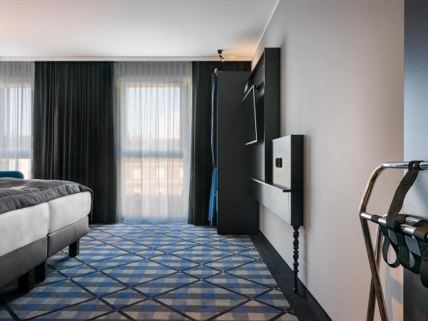 the niu Square : photo 8 de la chambre chambre double supérieure