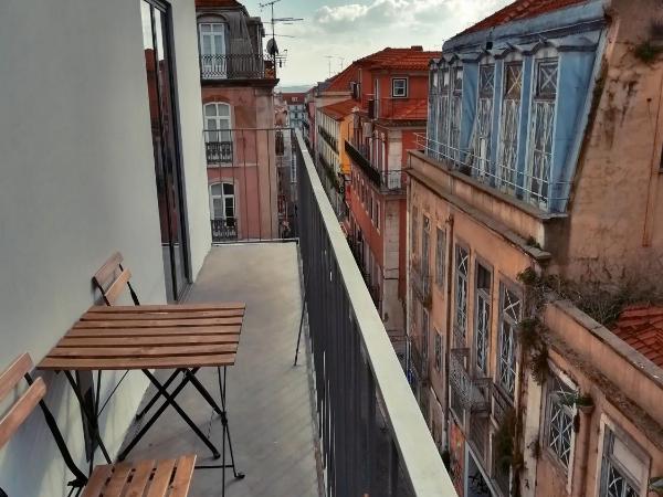 Raw Culture Art & Lofts Bairro Alto : photo 3 de la chambre loft premium avec balcon