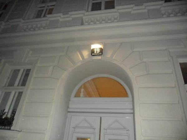 Luxury near Castle : photo 1 de la chambre suite avec terrasse 