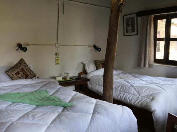 Gurkha Lodge : photo 1 de la chambre chambre lits jumeaux avec salle de bains privative