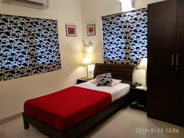 Red Arrow Residency : photo 1 de la chambre chambre simple deluxe avec balcon