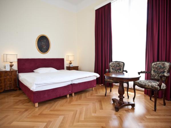 Hotel Regina : photo 5 de la chambre chambre double standard