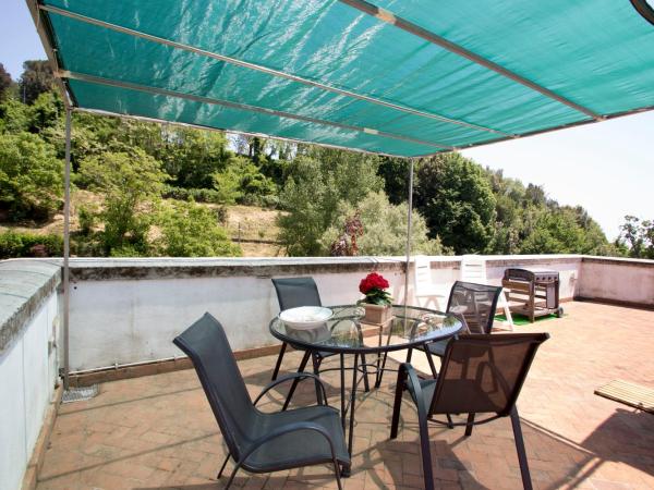 Agriturismo Villa Lupara : photo 8 de la chambre chambre familiale - vue sur mer