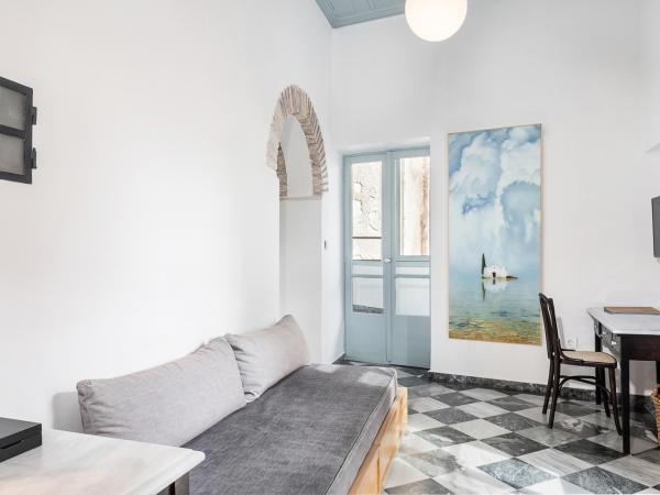 Hotel Off : photo 1 de la chambre chambre double supérieure