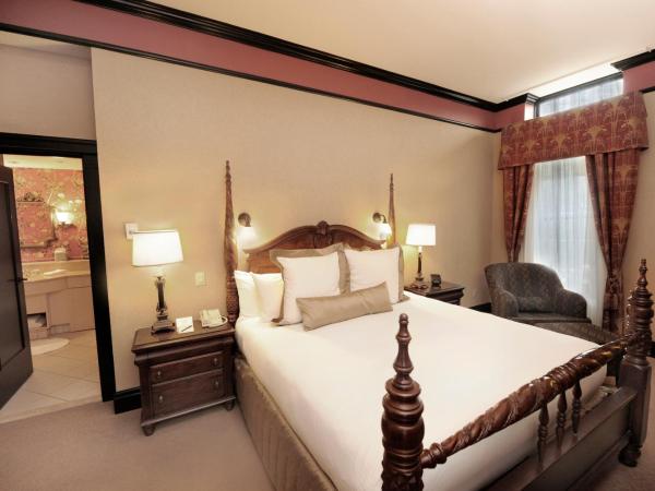 Old Mill Toronto Hotel : photo 4 de la chambre suite lit king-size
