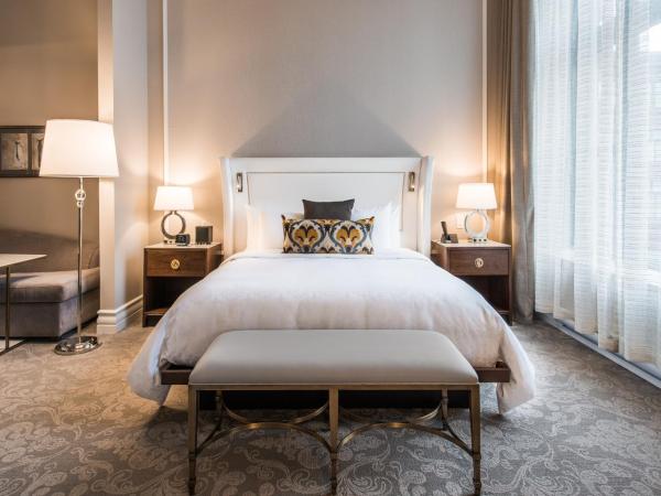 Hôtel Birks Montréal : photo 3 de la chambre grand hébergement deluxe avec 1 lit king-size
