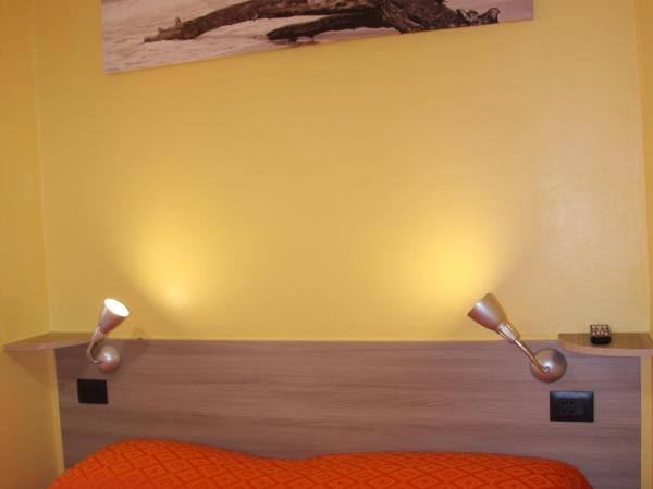 Hotel Adelchi : photo 3 de la chambre chambre double