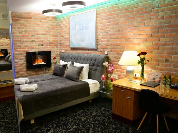 Hotel Agit Congress&Spa : photo 9 de la chambre deluxe apartment with fireplace and hot tub