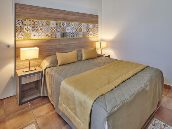 Residence Vacances Bleues le Mediterranée : photo 2 de la chambre appartement 1 chambre - vue sur mer