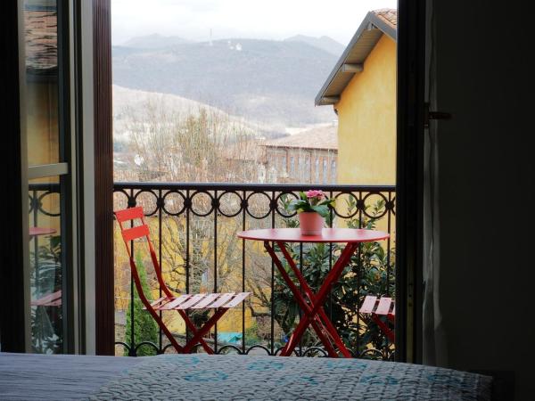 Bergamo Alta Guest House : photo 6 de la chambre studio avec balcon