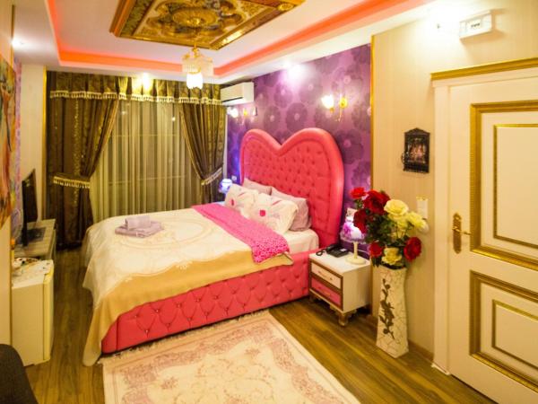 MARKO PASA KONAGİ : photo 1 de la chambre suite familiale avec balcon