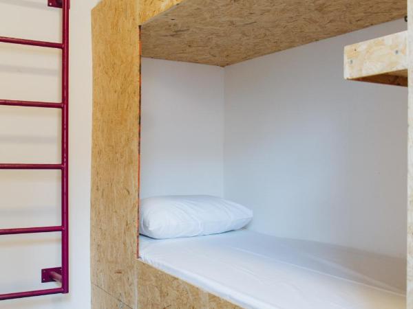 Ô de Casa Hostel : photo 7 de la chambre lit dans dortoir pour femmes de 4 lits
