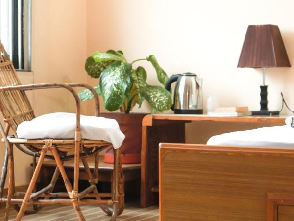 Hotel Mountain View - Lakeside Pokhara : photo 2 de la chambre appartement avec vue sur la montagne