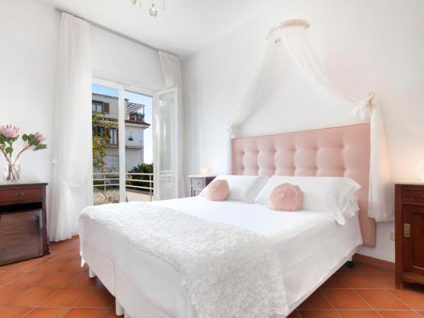 Villa Oriana Relais : photo 1 de la chambre chambre deluxe