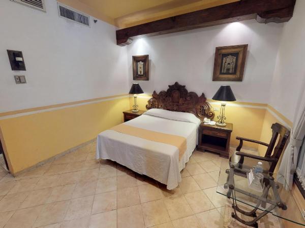 Hotel Boutique La Mision De Fray Diego : photo 2 de la chambre chambre standard avec 1 lit queen-size