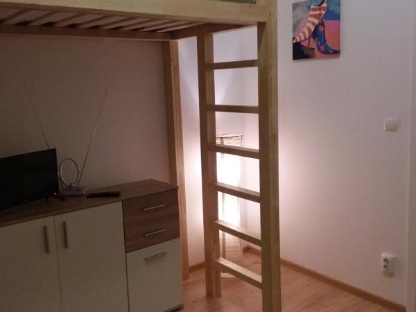 Living in the Box : photo 4 de la chambre petite chambre lits jumeaux