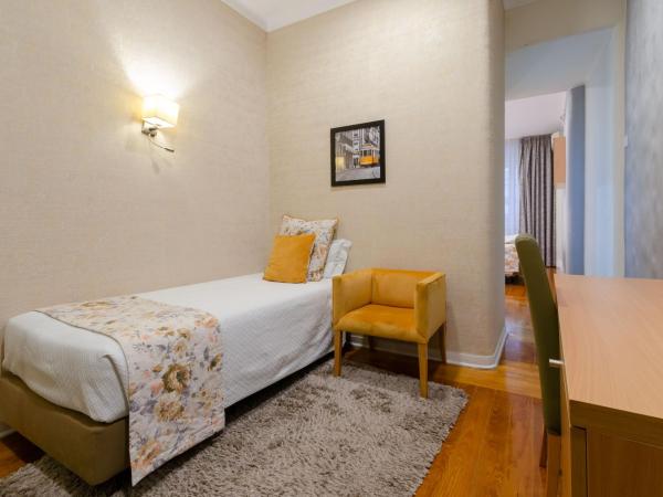 Hotel INN Rossio : photo 7 de la chambre chambre triple supérieure