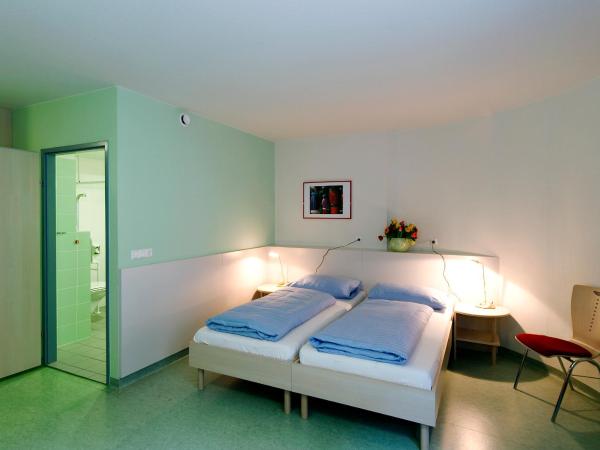 Hotel Kolping Wien Zentral : photo 2 de la chambre chambre simple - accessible aux personnes à mobilité réduite