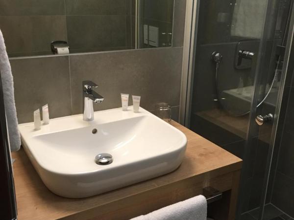 Sareza hotel : photo 1 de la chambre chambre double standard plus