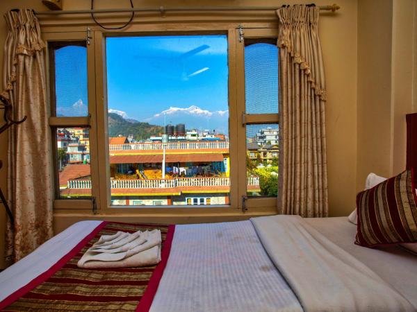 Hotel Grand Holiday : photo 6 de la chambre chambre double - vue sur montagne