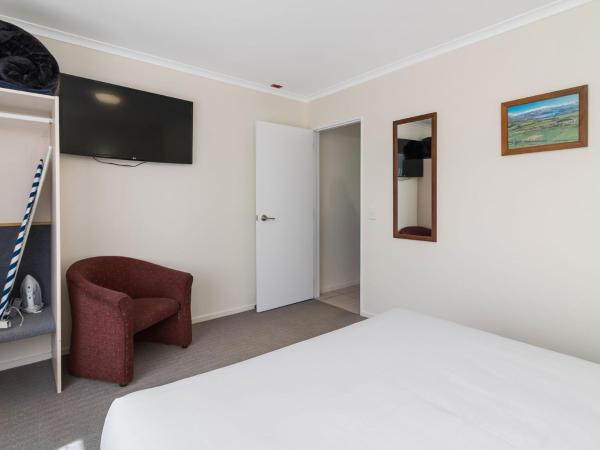 ASURE PRINCE motor lodge : photo 5 de la chambre suite 1 chambre Économique avec baignoire - côté ruelle