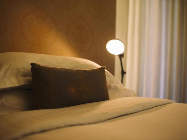 Eighth Bastion Fort Kochi - a CGH Earth Experience : photo 4 de la chambre bastion room with garden varandah with complimentary sightseeing in tuk tuk for two hours.