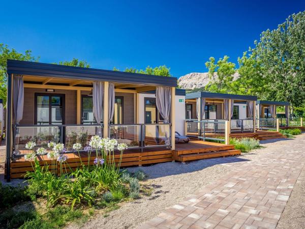 Valamar Camping Ježevac : photo 1 de la chambre lungomare home for 4+2 