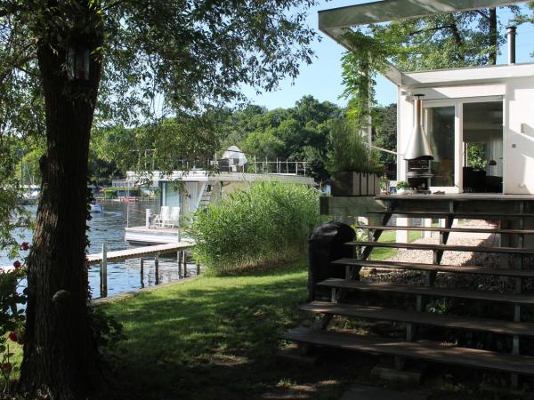 Haus direkt am See : photo 4 de la chambre maison de vacances - au bord de l’eau