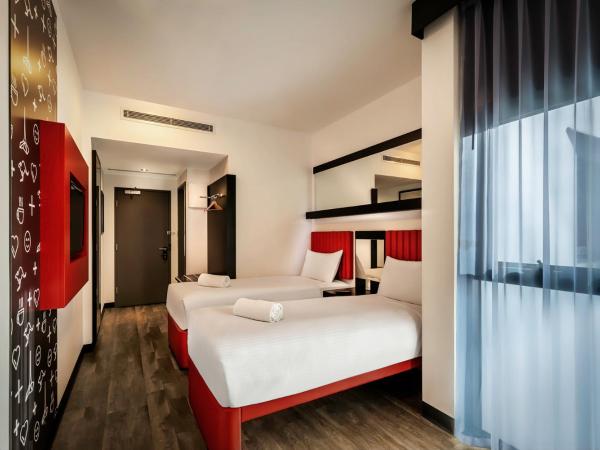 Essence Hotel Carlton : photo 7 de la chambre chambre lits jumeaux standard