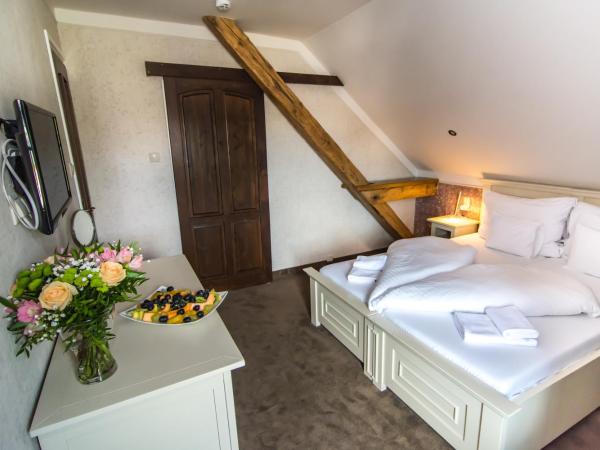 Boutique Hotel Annuska : photo 4 de la chambre chambre double ou lits jumeaux standard - mansardée